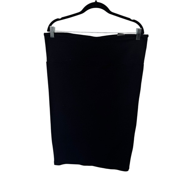 Torrid Foldover Pencil Skirt Black - Picture 2 of 7